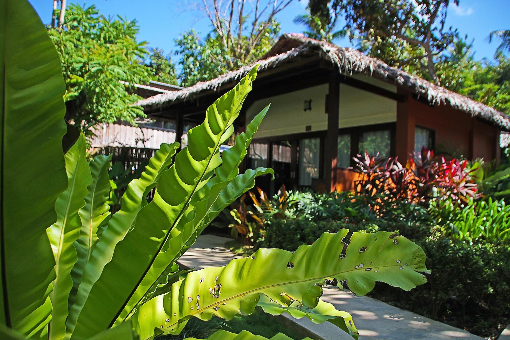 Last Frontier Beach Resort-Adults Only El Nido Exteriör bild