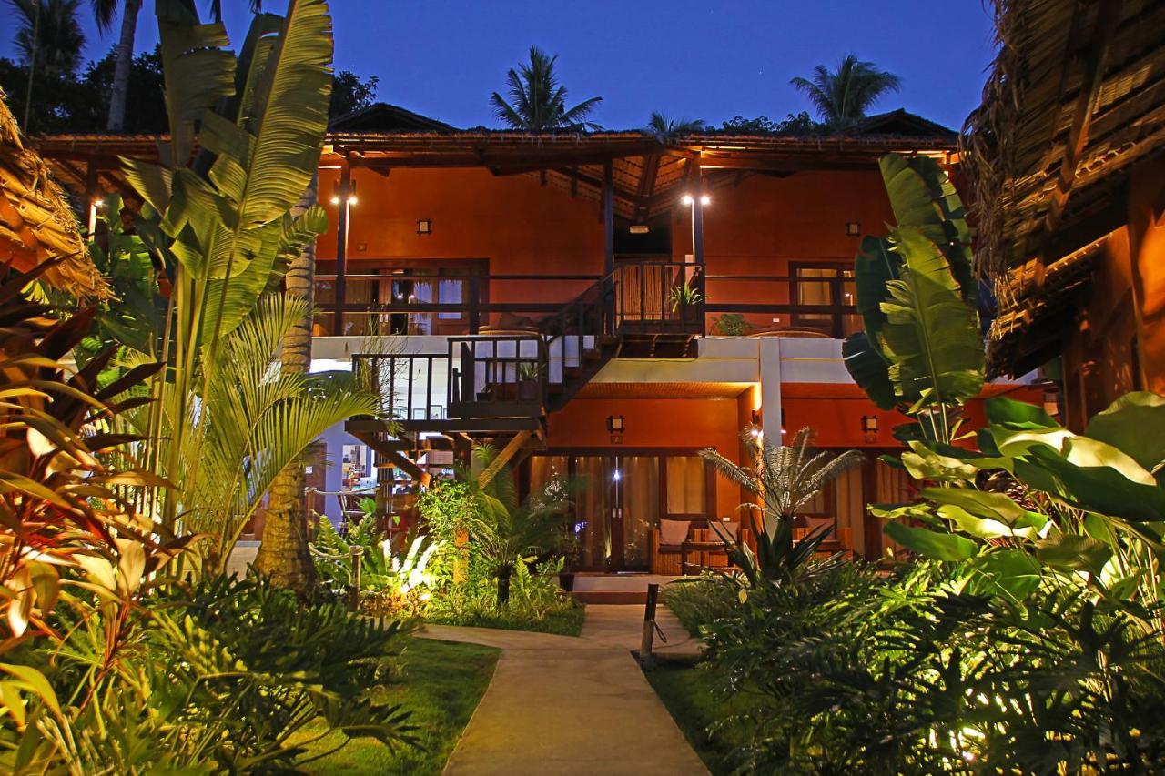 Last Frontier Beach Resort-Adults Only El Nido Exteriör bild