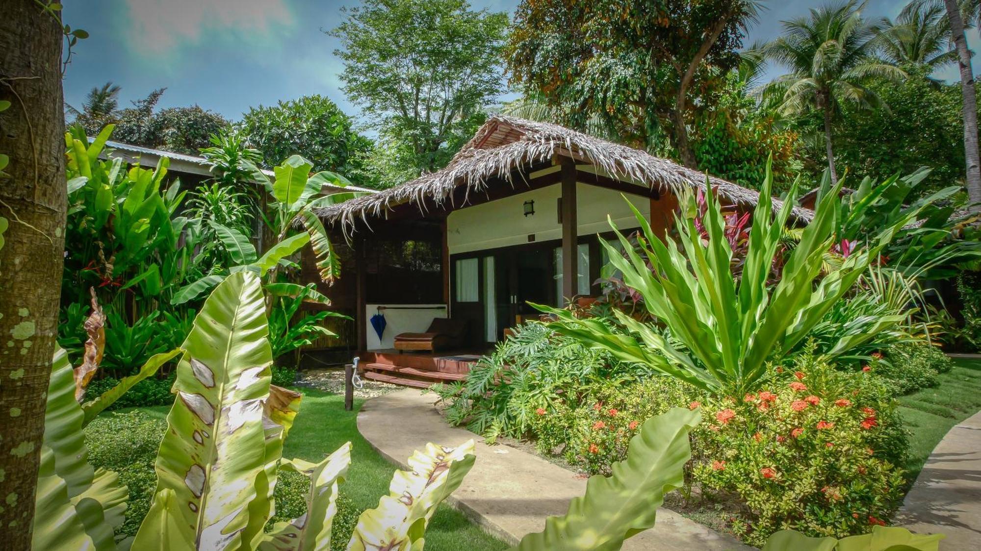 Last Frontier Beach Resort-Adults Only El Nido Exteriör bild