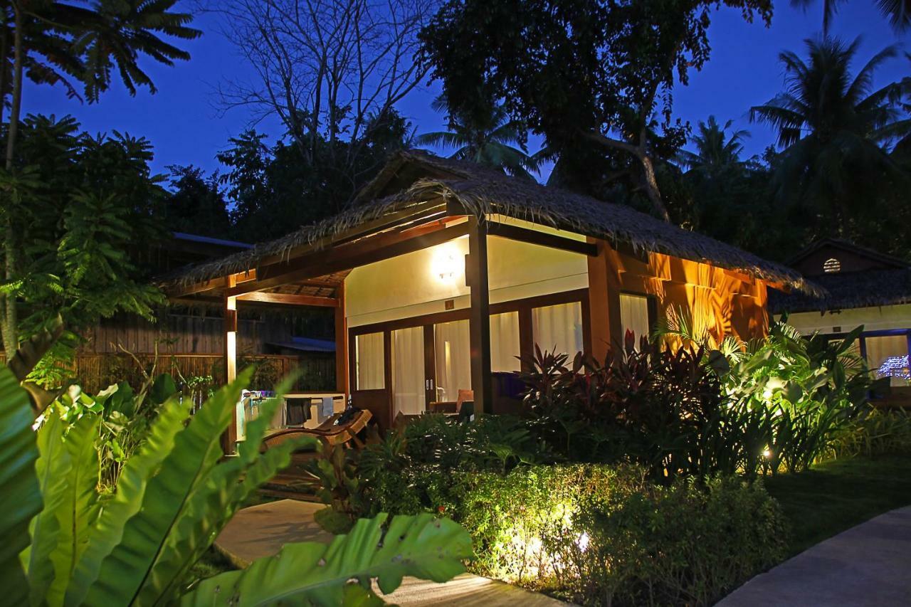 Last Frontier Beach Resort-Adults Only El Nido Exteriör bild